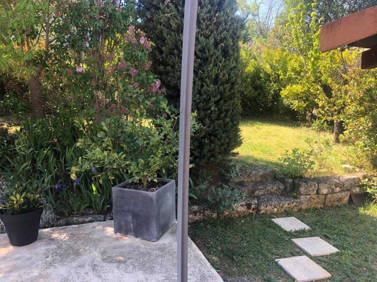 Maison Au Calme Avec Parking En Petite Camargue Beauvoisin  Luaran gambar